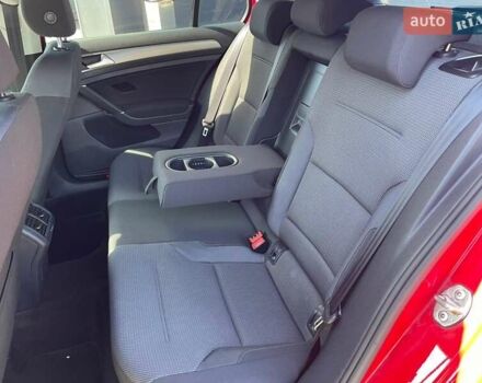 Красный Фольксваген Гольф, объемом двигателя 1.4 л и пробегом 161 тыс. км за 13300 $, фото 34 на Automoto.ua