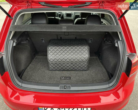 Красный Фольксваген Гольф, объемом двигателя 1.8 л и пробегом 150 тыс. км за 12500 $, фото 34 на Automoto.ua