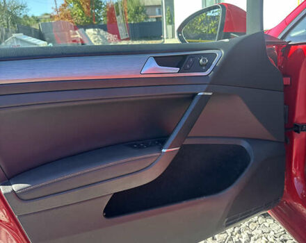 Красный Фольксваген Гольф, объемом двигателя 1.8 л и пробегом 136 тыс. км за 10900 $, фото 10 на Automoto.ua