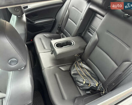 Красный Фольксваген Гольф, объемом двигателя 1.8 л и пробегом 150 тыс. км за 12500 $, фото 38 на Automoto.ua