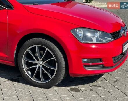 Красный Фольксваген Гольф, объемом двигателя 1.4 л и пробегом 161 тыс. км за 13300 $, фото 5 на Automoto.ua