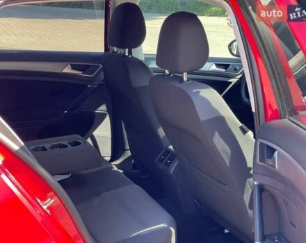 Красный Фольксваген Гольф, объемом двигателя 1.4 л и пробегом 161 тыс. км за 13300 $, фото 32 на Automoto.ua