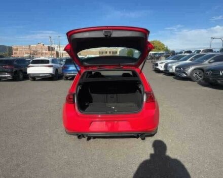 Красный Фольксваген Гольф, объемом двигателя 2 л и пробегом 71 тыс. км за 2900 $, фото 9 на Automoto.ua