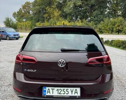 Красный Фольксваген Гольф, объемом двигателя 0 л и пробегом 133 тыс. км за 12000 $, фото 3 на Automoto.ua