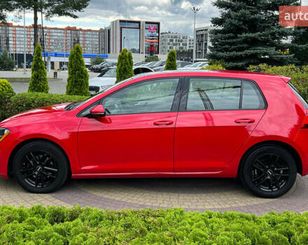 Красный Фольксваген Гольф, объемом двигателя 1.8 л и пробегом 138 тыс. км за 12650 $, фото 3 на Automoto.ua