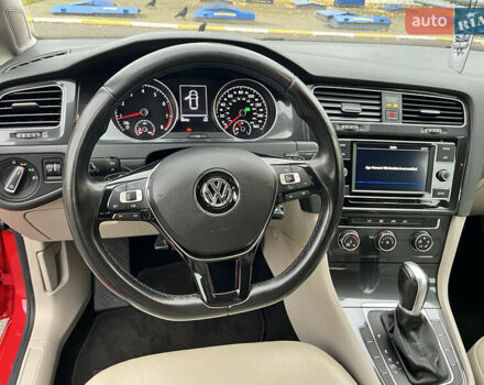 Красный Фольксваген Гольф, объемом двигателя 1.8 л и пробегом 90 тыс. км за 13800 $, фото 27 на Automoto.ua