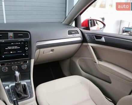 Красный Фольксваген Гольф, объемом двигателя 1.8 л и пробегом 79 тыс. км за 16500 $, фото 14 на Automoto.ua