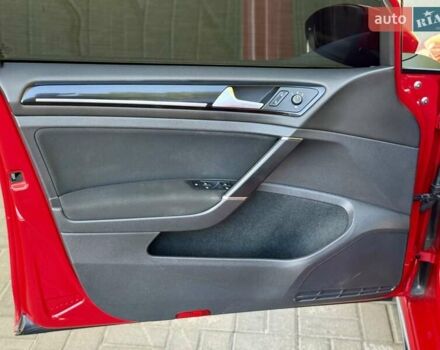 Червоний Фольксваген Гольф, об'ємом двигуна 1.98 л та пробігом 155 тис. км за 12300 $, фото 17 на Automoto.ua