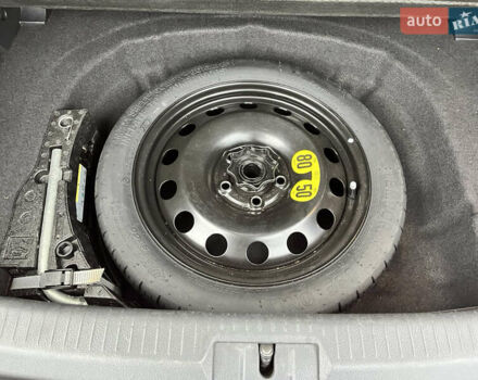 Красный Фольксваген Гольф, объемом двигателя 1.8 л и пробегом 92 тыс. км за 14400 $, фото 47 на Automoto.ua