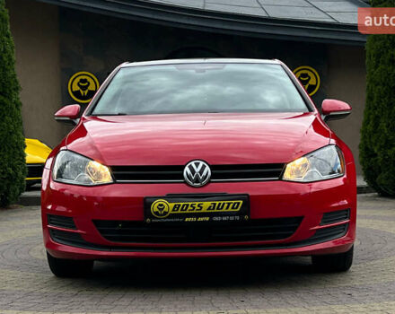 Красный Фольксваген Гольф, объемом двигателя 1.8 л и пробегом 138 тыс. км за 12650 $, фото 1 на Automoto.ua