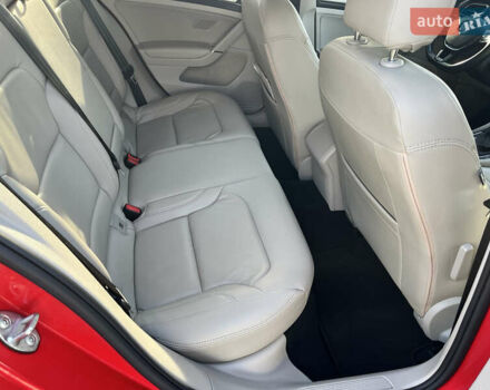 Красный Фольксваген Гольф, объемом двигателя 1.8 л и пробегом 92 тыс. км за 14000 $, фото 56 на Automoto.ua