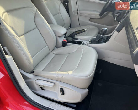 Красный Фольксваген Гольф, объемом двигателя 1.8 л и пробегом 91 тыс. км за 14400 $, фото 48 на Automoto.ua