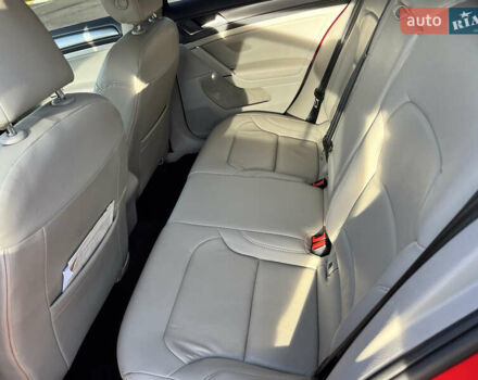 Красный Фольксваген Гольф, объемом двигателя 1.8 л и пробегом 92 тыс. км за 14000 $, фото 45 на Automoto.ua