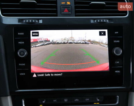 Красный Фольксваген Гольф, объемом двигателя 1.8 л и пробегом 79 тыс. км за 16500 $, фото 18 на Automoto.ua