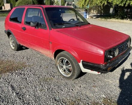 Красный Фольксваген Гольф, объемом двигателя 1.6 л и пробегом 300 тыс. км за 1299 $, фото 5 на Automoto.ua