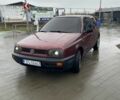 Красный Фольксваген Гольф, объемом двигателя 1.9 л и пробегом 200 тыс. км за 950 $, фото 1 на Automoto.ua