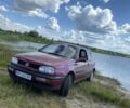 Красный Фольксваген Гольф, объемом двигателя 1.8 л и пробегом 250 тыс. км за 2000 $, фото 5 на Automoto.ua