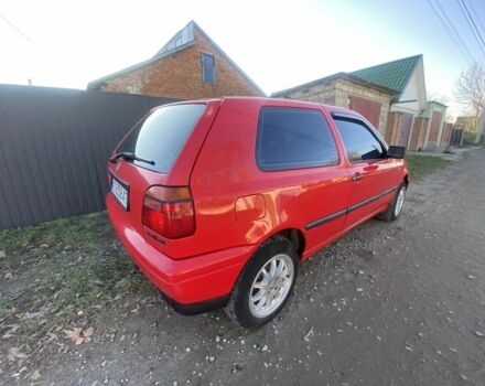 Червоний Фольксваген Гольф, об'ємом двигуна 1.6 л та пробігом 221 тис. км за 1550 $, фото 10 на Automoto.ua