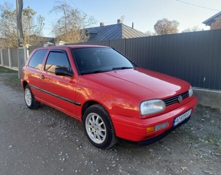 Червоний Фольксваген Гольф, об'ємом двигуна 1.6 л та пробігом 221 тис. км за 1550 $, фото 12 на Automoto.ua