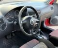 Красный Фольксваген Гольф, объемом двигателя 1.6 л и пробегом 250 тыс. км за 3899 $, фото 8 на Automoto.ua