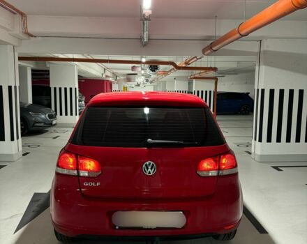 Красный Фольксваген Гольф, объемом двигателя 0 л и пробегом 228 тыс. км за 4100 $, фото 11 на Automoto.ua