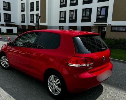 Красный Фольксваген Гольф, объемом двигателя 0 л и пробегом 228 тыс. км за 4100 $, фото 4 на Automoto.ua