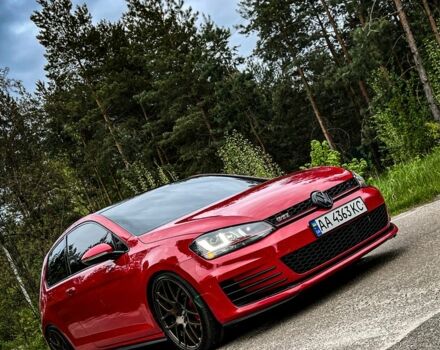 Червоний Фольксваген Гольф, об'ємом двигуна 2 л та пробігом 92 тис. км за 11600 $, фото 3 на Automoto.ua