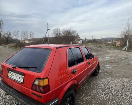 Красный Фольксваген Гольф, объемом двигателя 1.6 л и пробегом 114 тыс. км за 1200 $, фото 3 на Automoto.ua