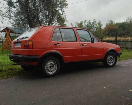 Червоний Фольксваген Гольф, об'ємом двигуна 1.6 л та пробігом 270 тис. км за 1700 $, фото 2 на Automoto.ua