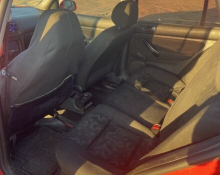 Красный Фольксваген Гольф, объемом двигателя 1.9 л и пробегом 350 тыс. км за 1300 $, фото 5 на Automoto.ua