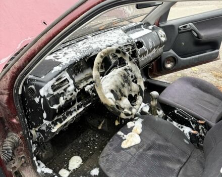 Червоний Фольксваген Гольф, об'ємом двигуна 1.4 л та пробігом 1 тис. км за 500 $, фото 6 на Automoto.ua