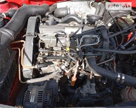 Червоний Фольксваген Гольф, об'ємом двигуна 1.9 л та пробігом 280 тис. км за 2300 $, фото 13 на Automoto.ua