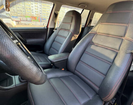 Червоний Фольксваген Гольф, об'ємом двигуна 1.8 л та пробігом 143 тис. км за 1900 $, фото 10 на Automoto.ua