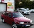 Красный Фольксваген Гольф, объемом двигателя 1.9 л и пробегом 999 тыс. км за 1456 $, фото 1 на Automoto.ua