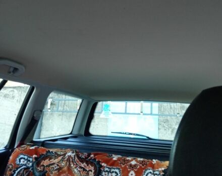 Красный Фольксваген Гольф, объемом двигателя 2 л и пробегом 200 тыс. км за 3000 $, фото 3 на Automoto.ua