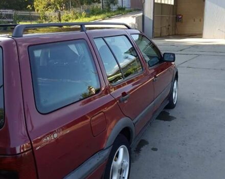 Красный Фольксваген Гольф, объемом двигателя 2 л и пробегом 224 тыс. км за 3700 $, фото 8 на Automoto.ua