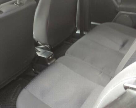 Красный Фольксваген Гольф, объемом двигателя 1.6 л и пробегом 308 тыс. км за 4100 $, фото 5 на Automoto.ua