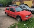 Красный Фольксваген Гольф, объемом двигателя 1.8 л и пробегом 200 тыс. км за 1200 $, фото 2 на Automoto.ua