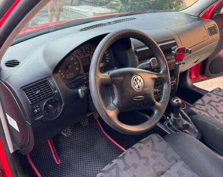 Красный Фольксваген Гольф, объемом двигателя 1.6 л и пробегом 287 тыс. км за 3000 $, фото 21 на Automoto.ua