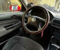 Фольксваген Гольф 1999 в Хмельницком на Automoto.ua Красный Фольксваген Гольф, объемом двигателя 1.9 л и пробегом 330 тыс. км за 5250 $, фото 6 на Automoto.ua