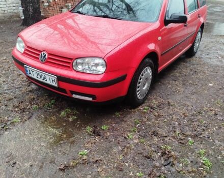Красный Фольксваген Гольф, объемом двигателя 1.9 л и пробегом 220 тыс. км за 5200 $, фото 4 на Automoto.ua