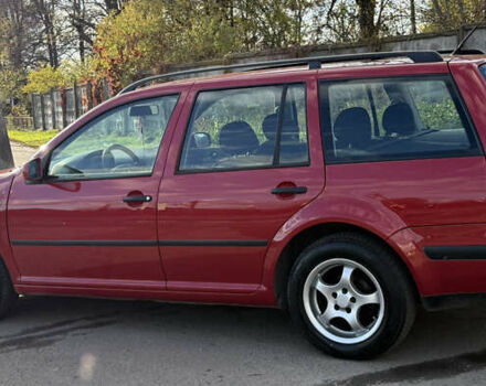 Красный Фольксваген Гольф, объемом двигателя 1.6 л и пробегом 220 тыс. км за 4750 $, фото 7 на Automoto.ua