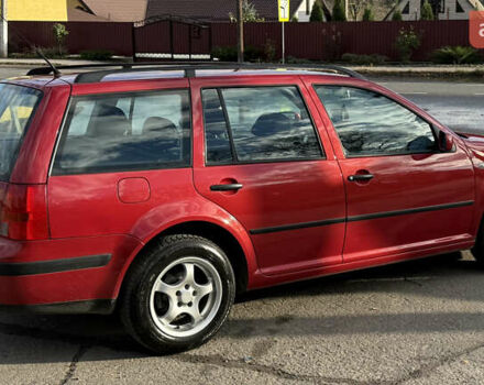 Красный Фольксваген Гольф, объемом двигателя 1.6 л и пробегом 220 тыс. км за 4750 $, фото 11 на Automoto.ua