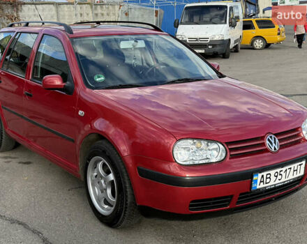 Красный Фольксваген Гольф, объемом двигателя 1.6 л и пробегом 220 тыс. км за 4750 $, фото 14 на Automoto.ua