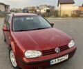 Красный Фольксваген Гольф, объемом двигателя 1.4 л и пробегом 400 тыс. км за 4100 $, фото 1 на Automoto.ua