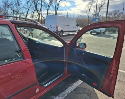 Червоний Фольксваген Гольф, об'ємом двигуна 1.6 л та пробігом 261 тис. км за 2951 $, фото 4 на Automoto.ua