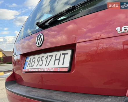 Красный Фольксваген Гольф, объемом двигателя 1.6 л и пробегом 220 тыс. км за 4750 $, фото 20 на Automoto.ua