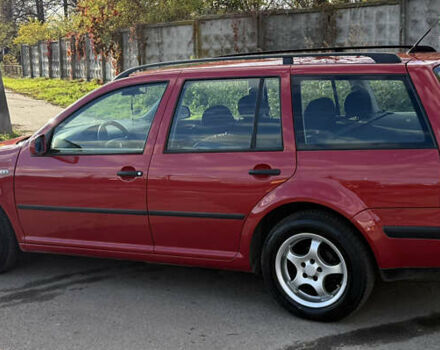 Красный Фольксваген Гольф, объемом двигателя 1.6 л и пробегом 220 тыс. км за 4750 $, фото 6 на Automoto.ua