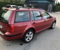 Красный Фольксваген Гольф, объемом двигателя 1.6 л и пробегом 300 тыс. км за 3500 $, фото 9 на Automoto.ua