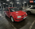 Червоний Фольксваген Гольф, об'ємом двигуна 1.6 л та пробігом 205 тис. км за 5100 $, фото 1 на Automoto.ua